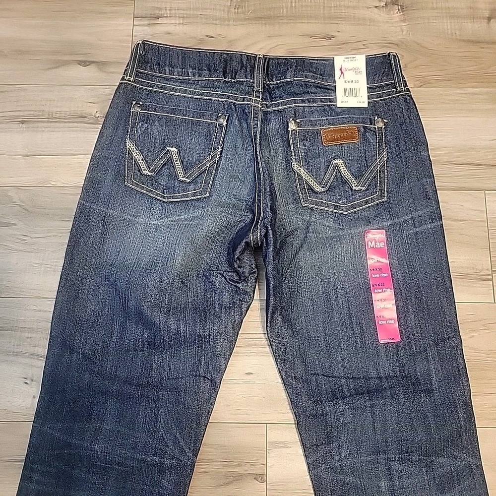 5/6 x 32 Wrangler Mae Premium Patch Boot Cut Jeans ‎ 09MWZBF NEW
